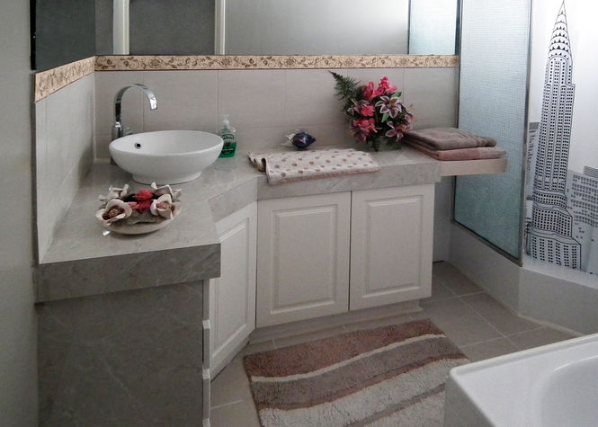Modern Bath.facilities