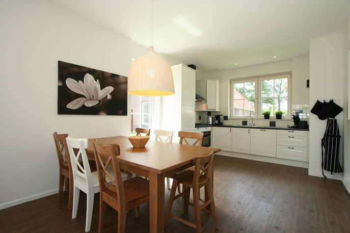 DiningRoom