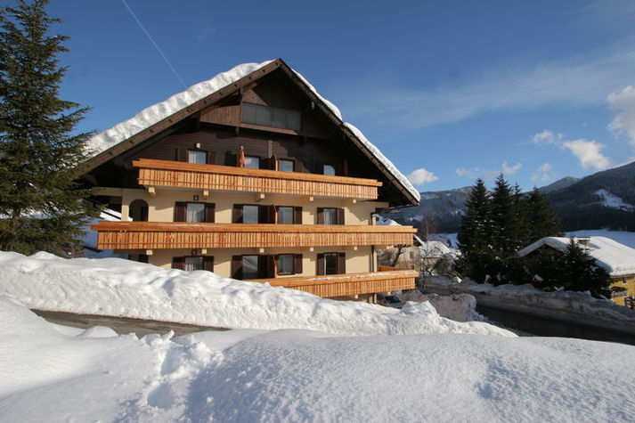 ExteriorWinter