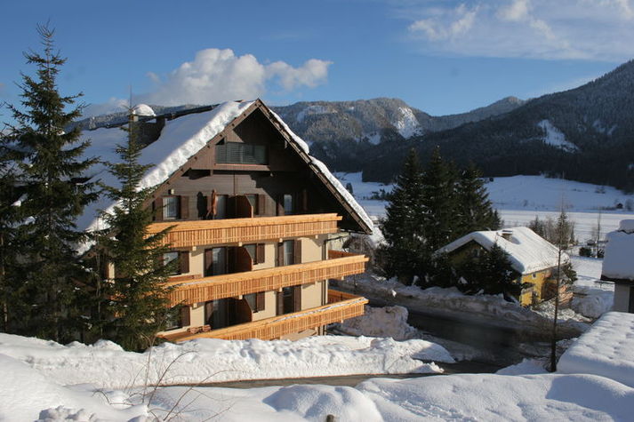 ExteriorWinter