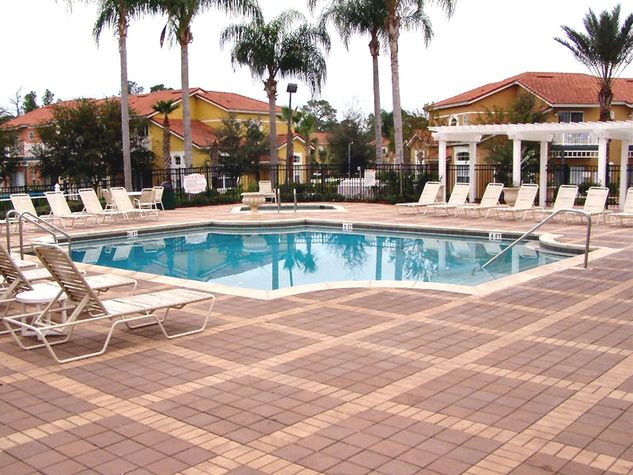 Swimming Pool / Piscina - ComprandoViajes