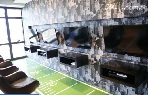 Video games room