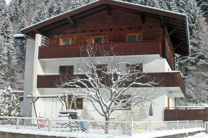 ExteriorWinter
