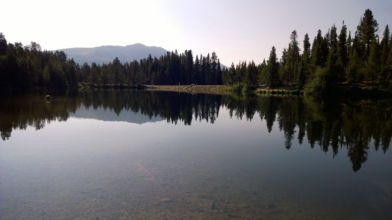 Side lake view at the end of Sawmill Trail.