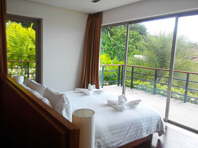 2nd Floor of 3BR PV/Double Bed