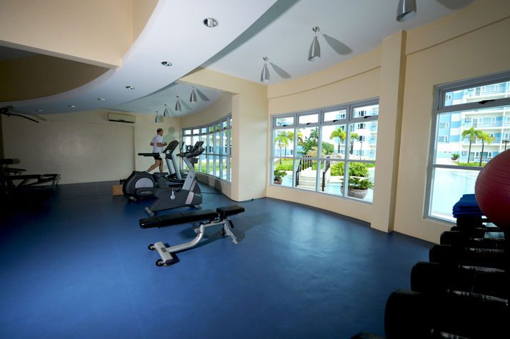 1 Bedroom, 1 Bathroom Vacation Condo Mactan Island Cebu Philippines