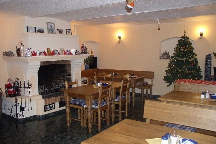 DiningRoom