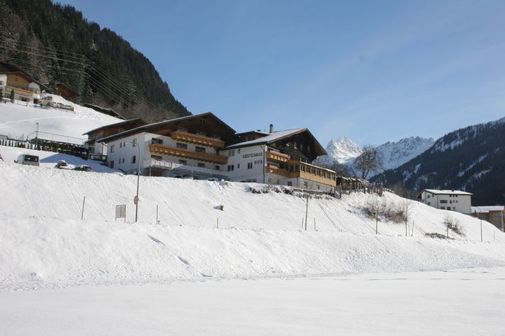 ExteriorWinter