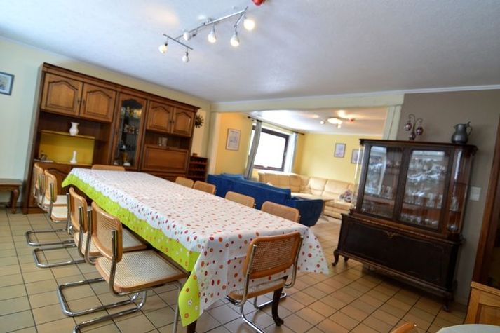 DiningRoom