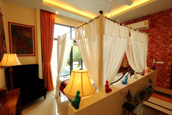 Master bedroom with double bed