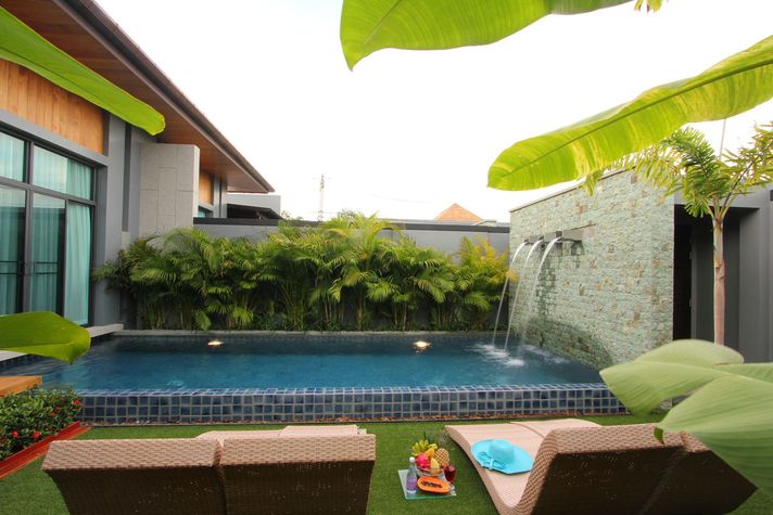 Private Pool