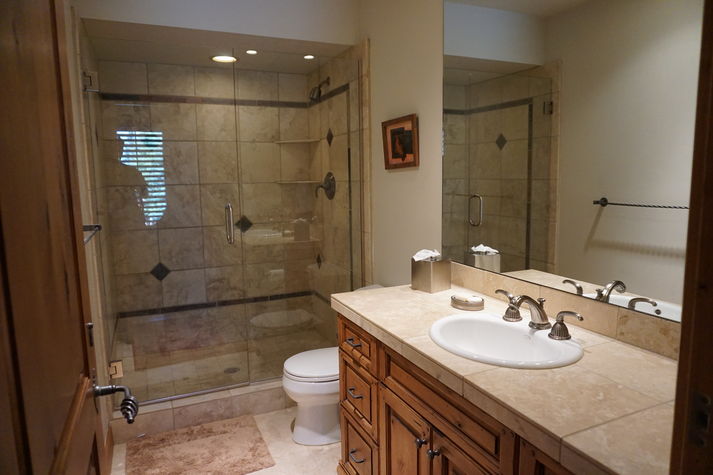Bedroom 3 en-suite