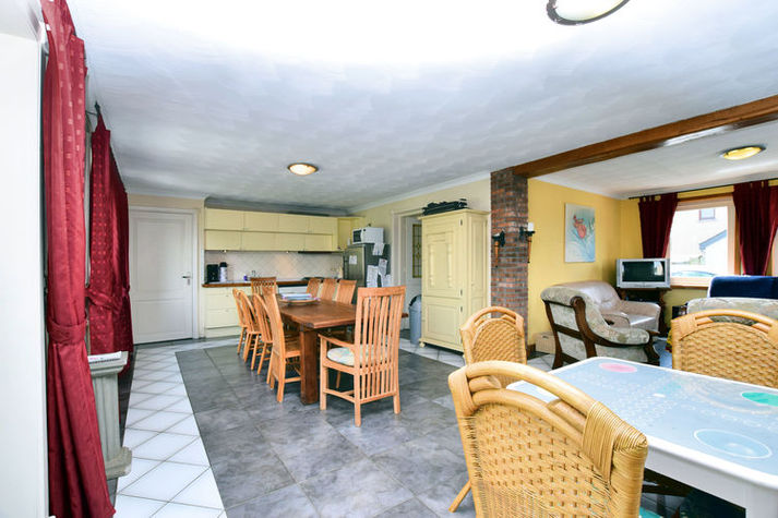 DiningRoom