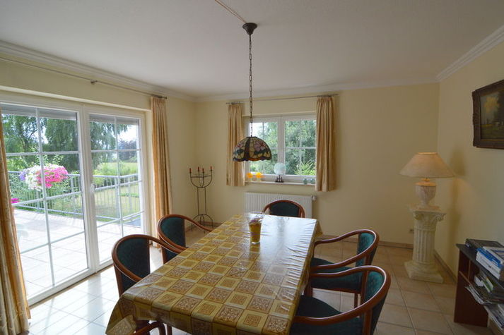 DiningRoom