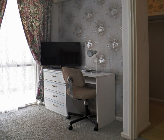 Your Private Work Corner