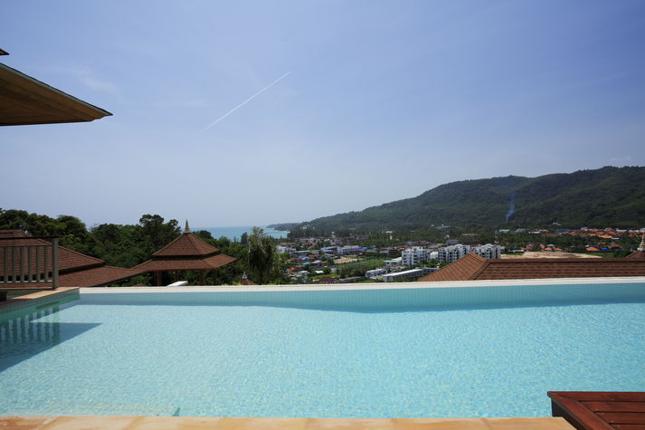 Panoramic View From The Pool
