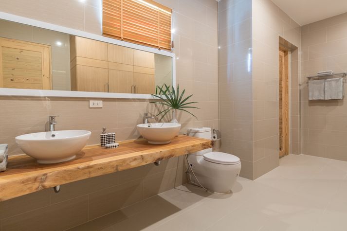 Ensuite shower