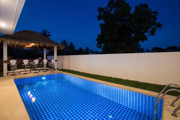 Private pool
