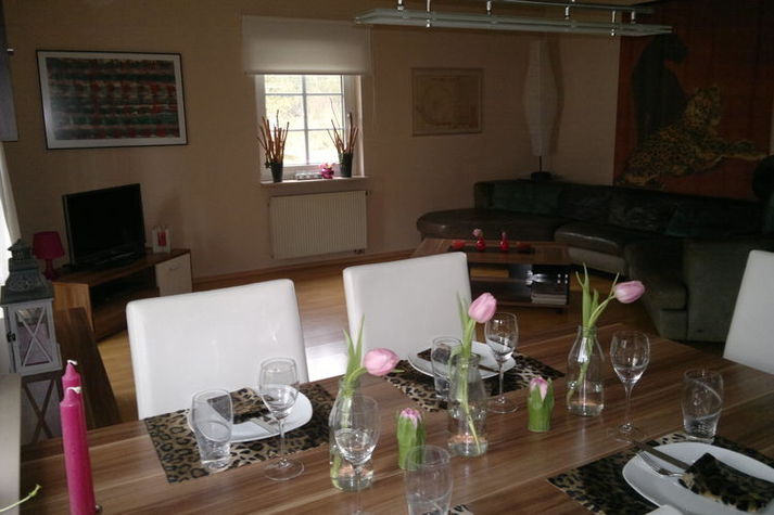 DiningRoom