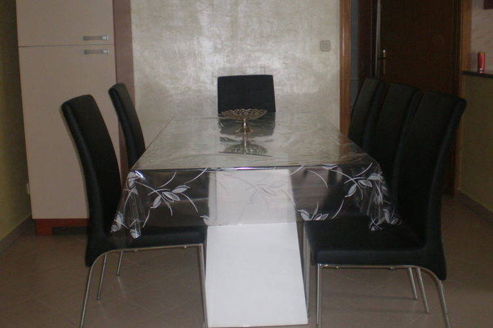 DiningRoom