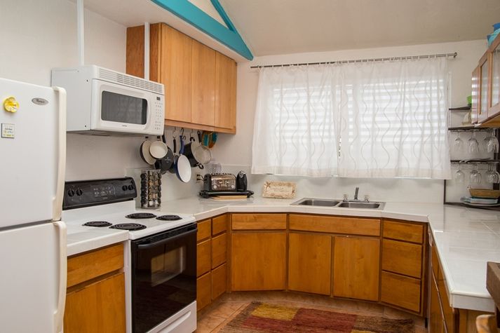 Treasure Chest Kitchen
Treasure Chest Kitchen