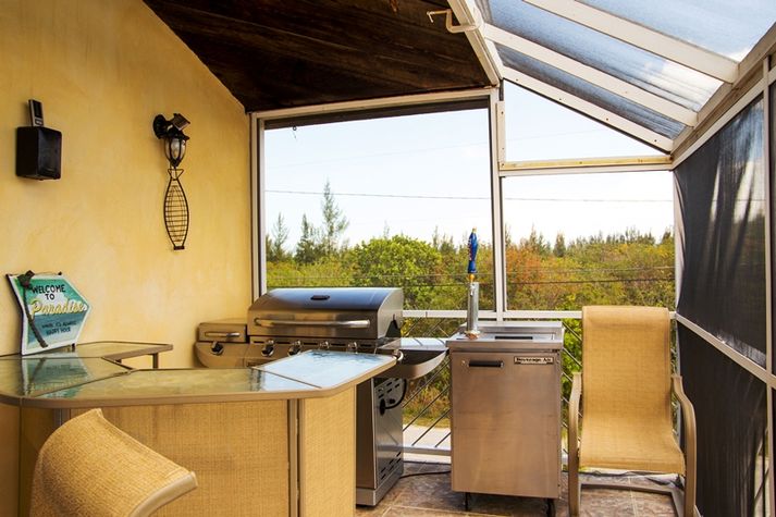 Treasure Chest Porch Grill
Treasure Chest Porch Grill