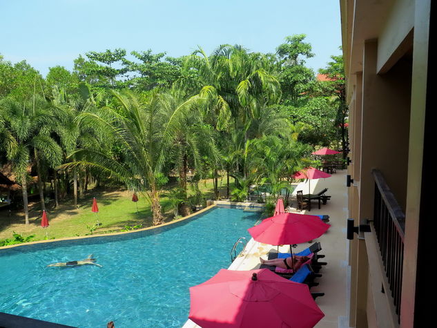 swimming pool