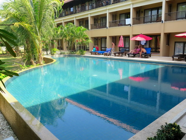 swimming pool