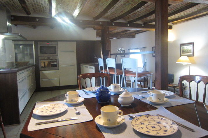 DiningRoom