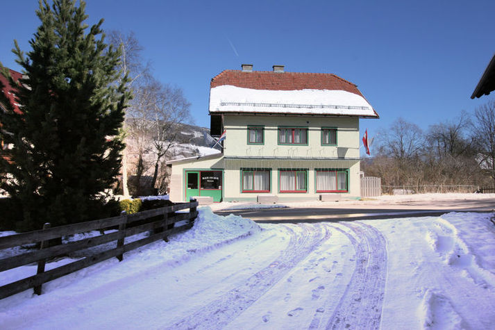 ExteriorWinter