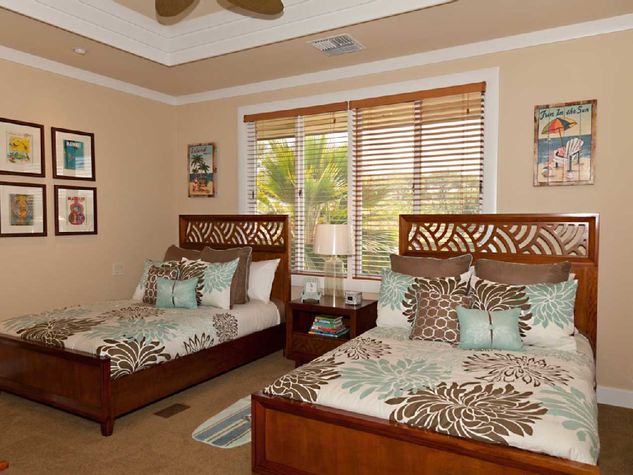 Two full size beds for kids or overflow guests.