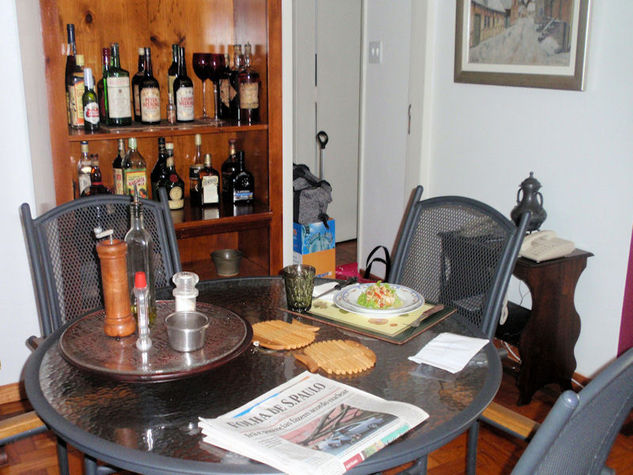 Sala de jantar. (Dining area)