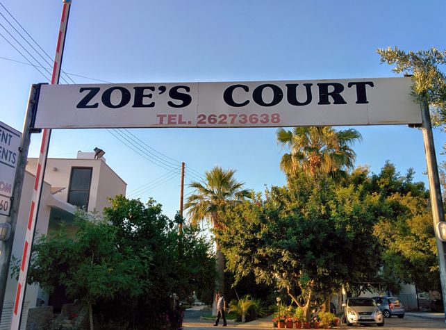 Zoe's Court entrance