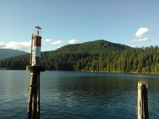 Landmark Barnet Marine Park a few blocks away to enjoy