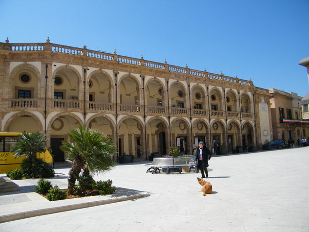 Bishop's seminary - 2 minutes walking from the property
