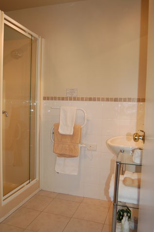 Ensuite