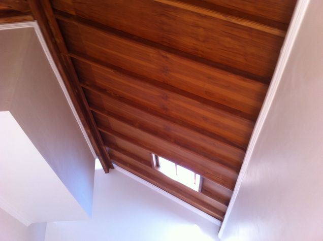 Apartment ceiling