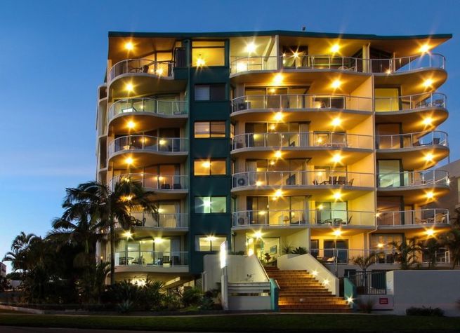 Waterview by night