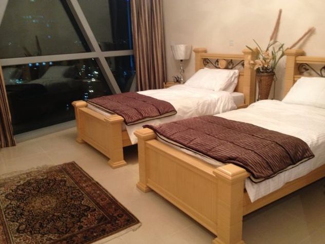 2nd bedroom