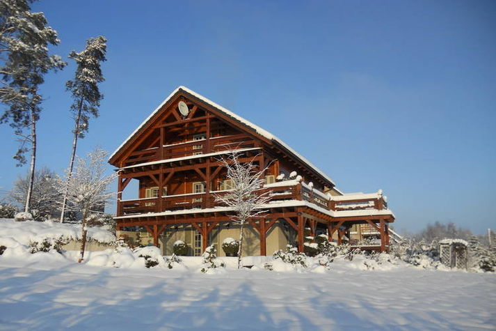 ExteriorWinter