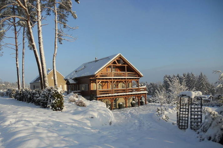 ExteriorWinter