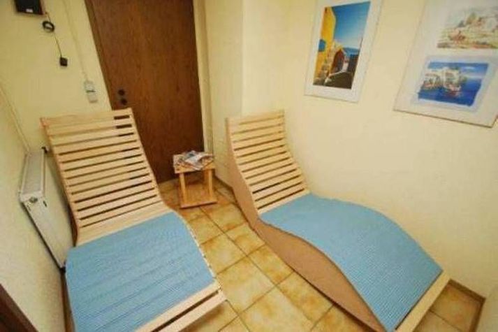 PoolOfHouse