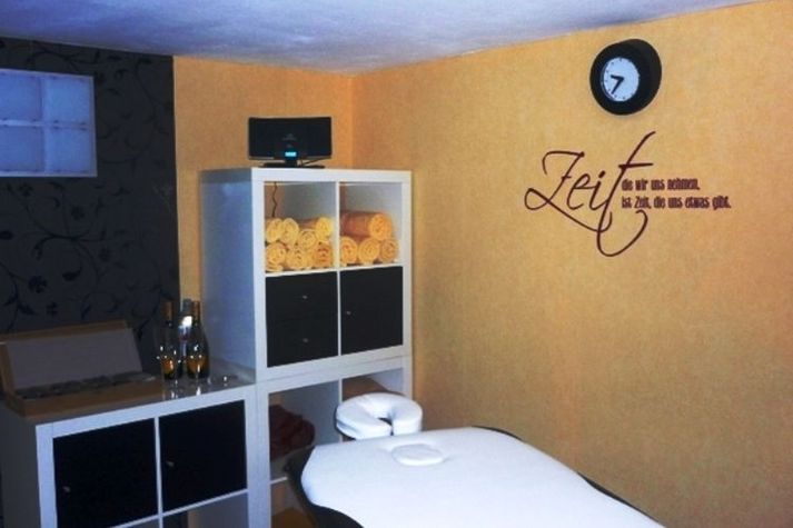 PoolOfHouse