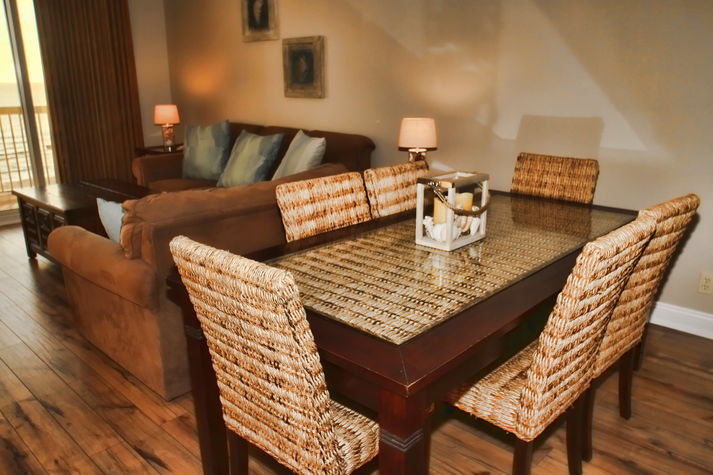 Great Room - Dining Area