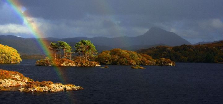 The Shepherds Cottage - Ruddyglow Park - Loch Assynt rainbows