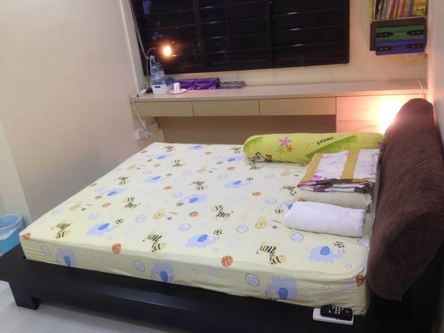 Queensize bed for two, windy and clean surrounding (with daily housekeeping service provided, no extra charge)
