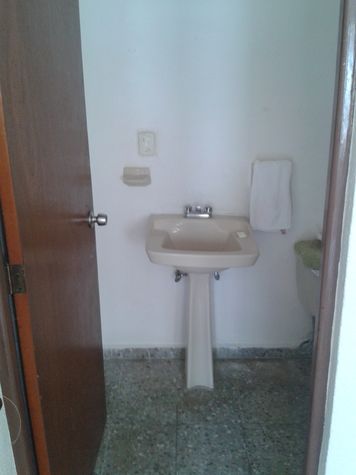 Baño planta baja.