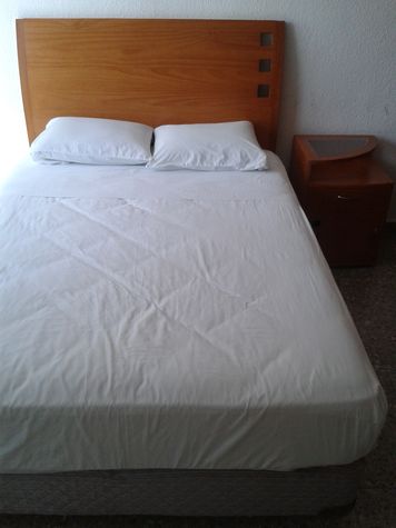 Cama matrimonial cuarto 2.