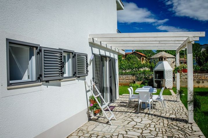 Terrace with BBQ
