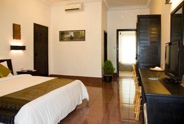 Deluxe Connecting Room